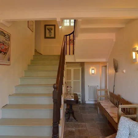 Amazing Holiday In Regneville-sur-mer With Garden Dom wakacyjny Hauteville-sur-Mer